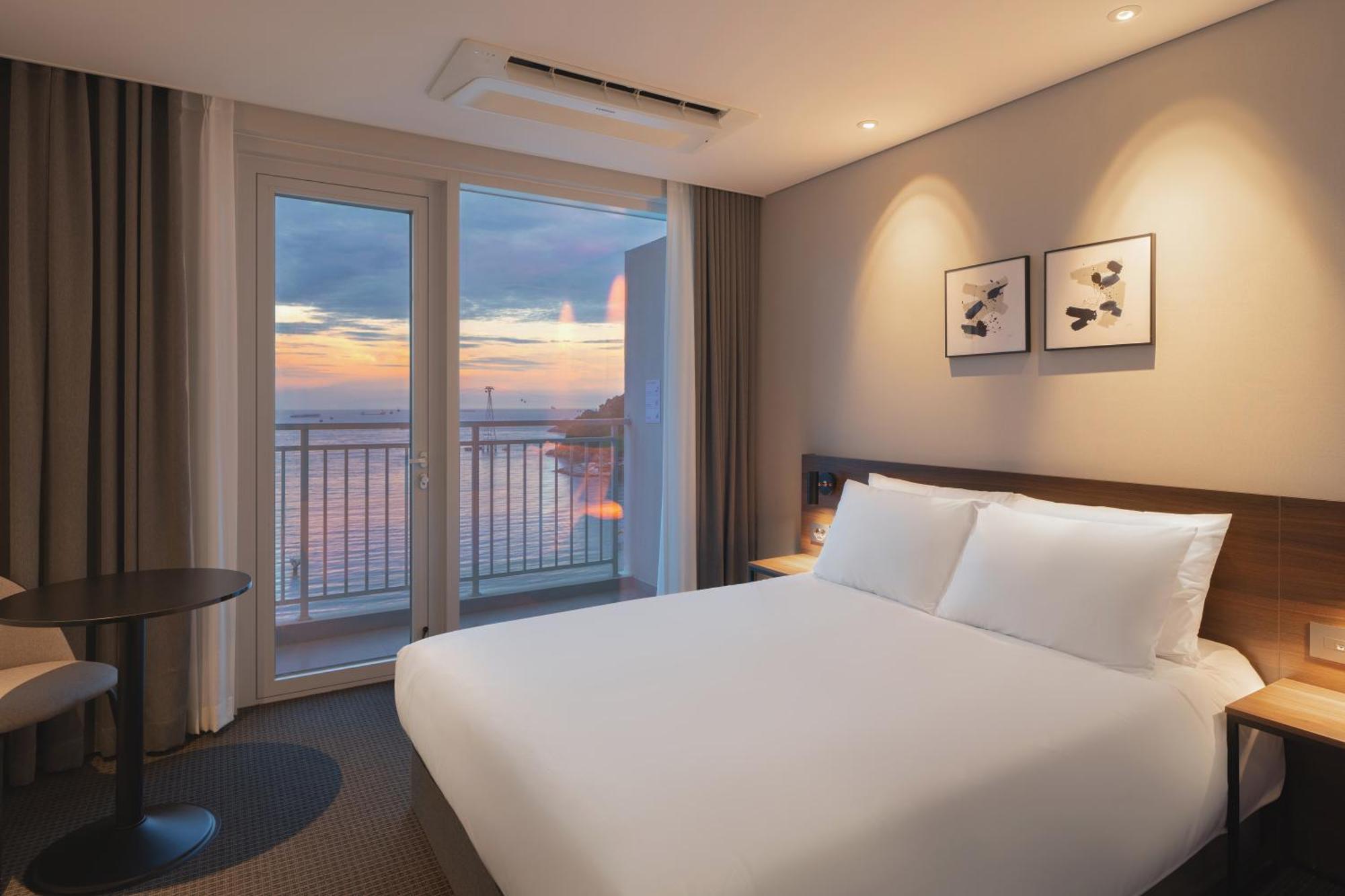 Urbanstay Busan Songdo Beach Bagian luar foto